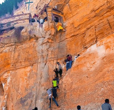 Debre-Dabo-Church-1.jpg