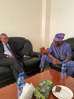 Pres. Debretsion Gebremichael held discussion with African Union Envoy Obasanjo in Mekelle.